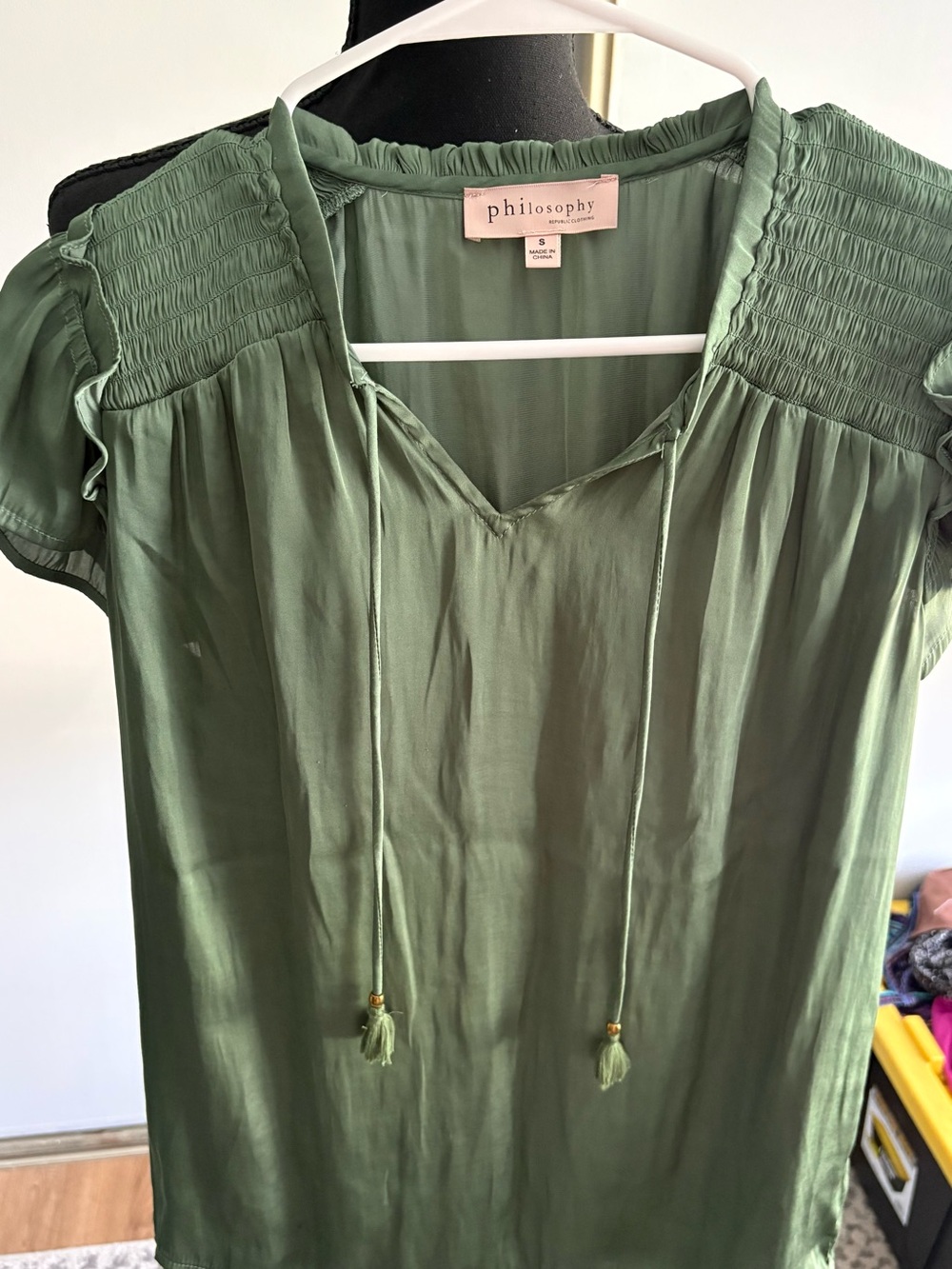 Philosophy Olive Short Sleeve Smocked Peasant Top